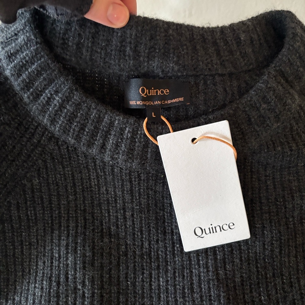 Mongolian Cashmere Fisherman Crewneck Sweater - Picture 6 of 6